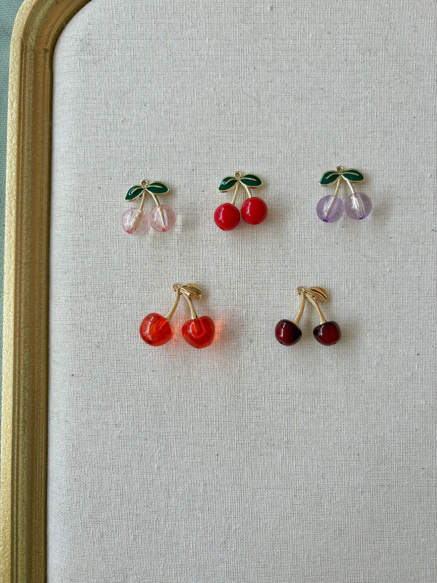 Cherry'licious Charms