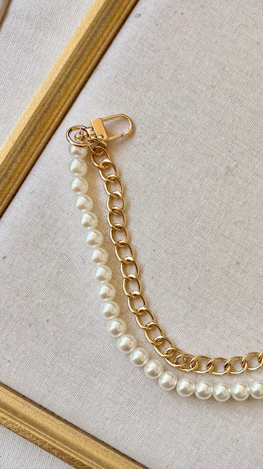 Pearl Obsessed Bag Chain