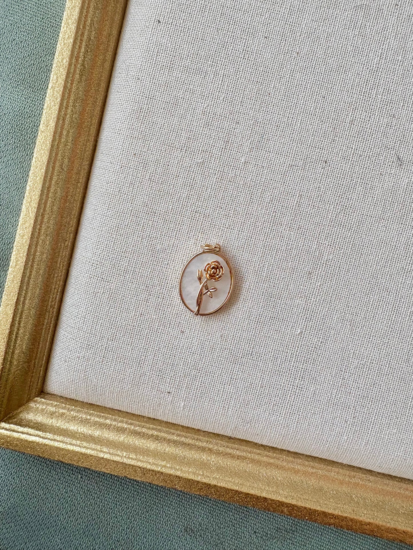 Gold Flower Pendant Luxury Charms