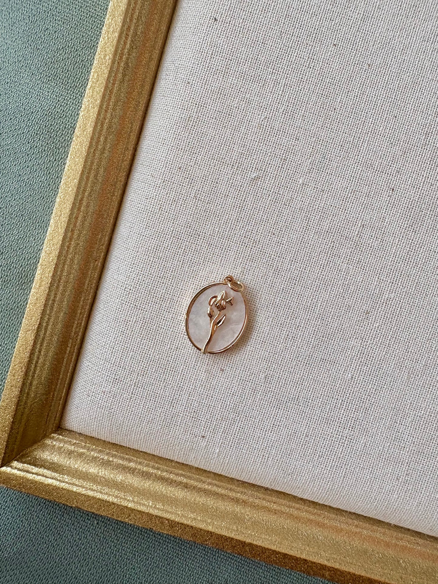 Gold Flower Pendant Luxury Charms