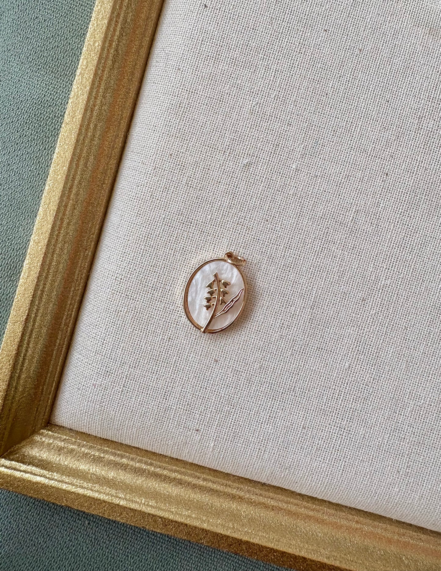 Gold Flower Pendant Luxury Charms